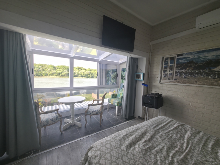 2 Bedroom Property for Sale in Bonza Bay Eastern Cape